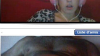 Latina en maillot matures cochonnes en streaming noir regarda l'homme au lit, abaissant son pantalon