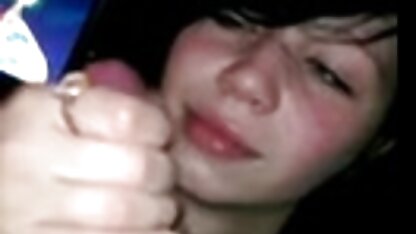 Mature sucer un homme noir à travers un trou. video cochonnes francaises