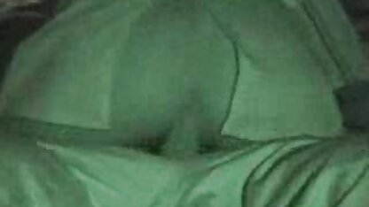 Babe masturbation Gros cul droit salopes extremes dans la piscine