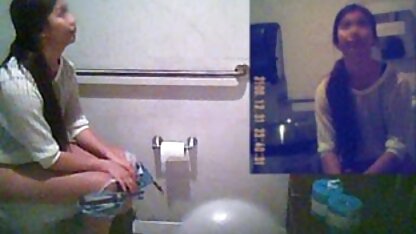 La bête aux cheveux rouges donne à son petit ami une pipe qui est bonne salopes vintage