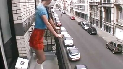 Fille Sexy se frapper dans le cul et les video tukif mature doigts de sa chatte humide sur la caméra