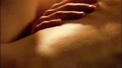 Mari baise sa femme mature allemande cochonne pleine de luxure dans le cul avec le cancer
