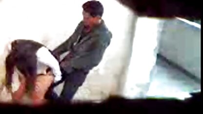 Athlète Anal Baise La Fille À Travers Le Trou pornos salopes Dans Les Leggings