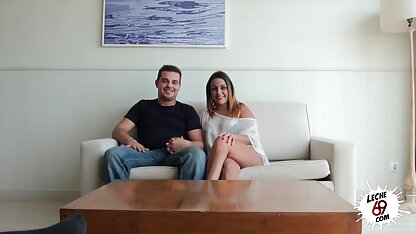 Dame doigté vibromasseur et gode sa chatte. vieille tres cochonne