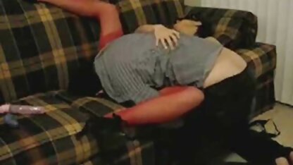 Jeune fille préfère salopes xnxx le sexe anal.