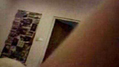 Sperme de blonde baise avec francaises matures salopes machine à sexe dans le salon